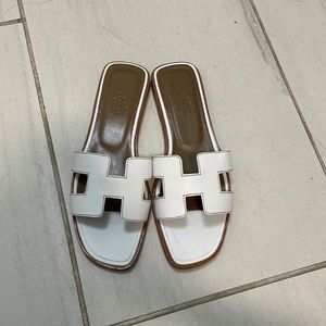Hermes oran sandals
